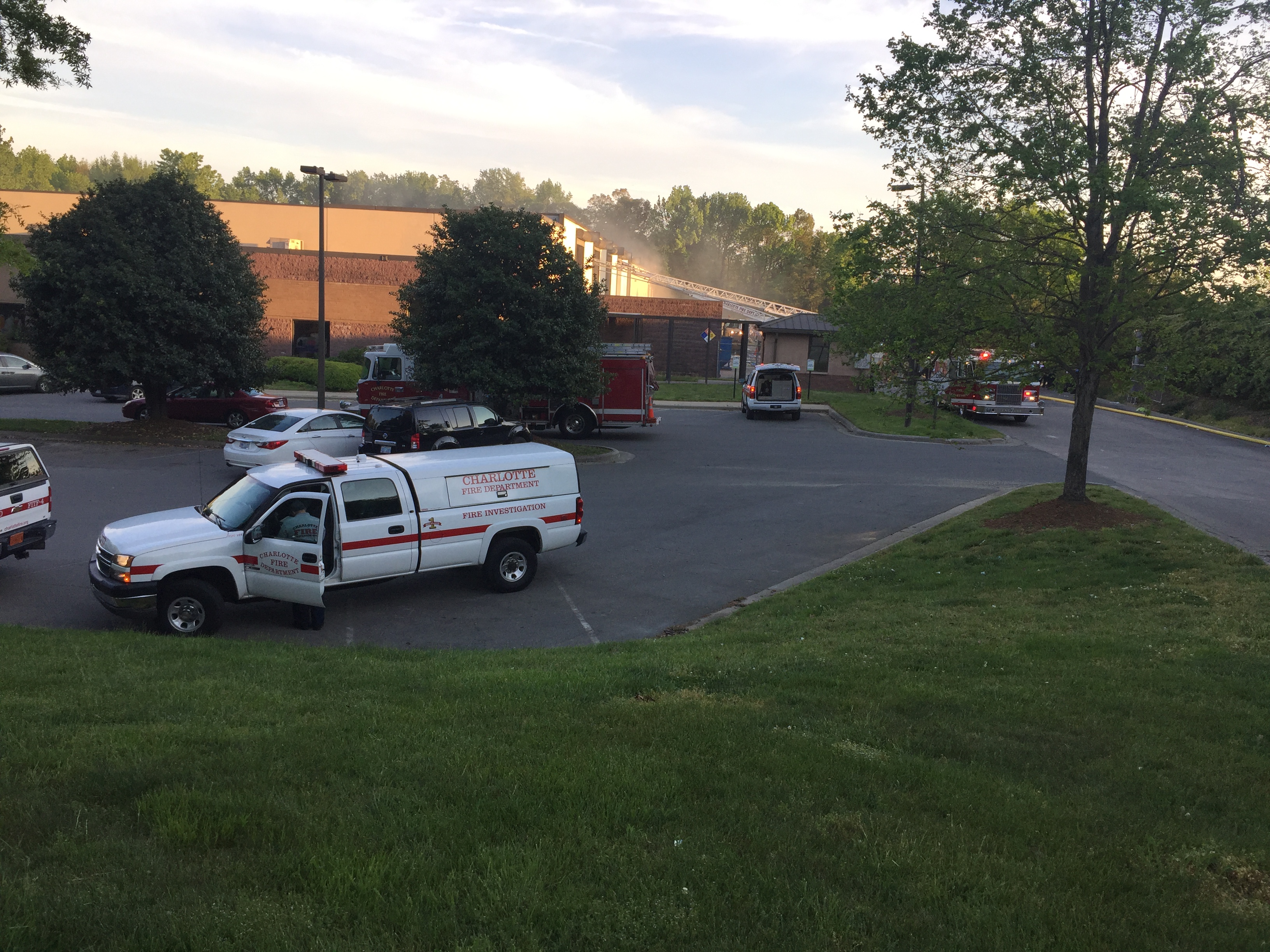 fire-damages-recycling-center-in-charlotte-wcnc